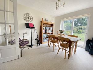 Dining Room- click for photo gallery